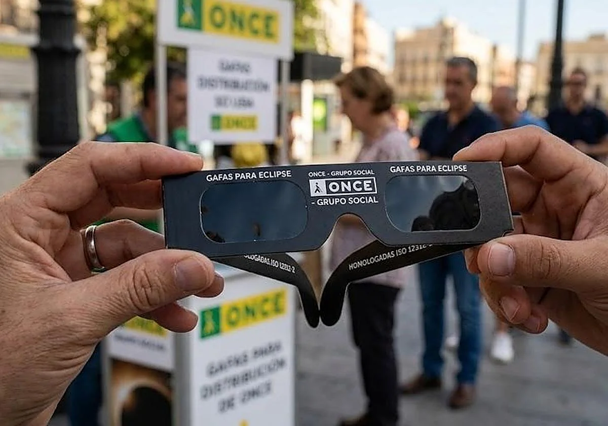 Gafas homologadas para eclipse