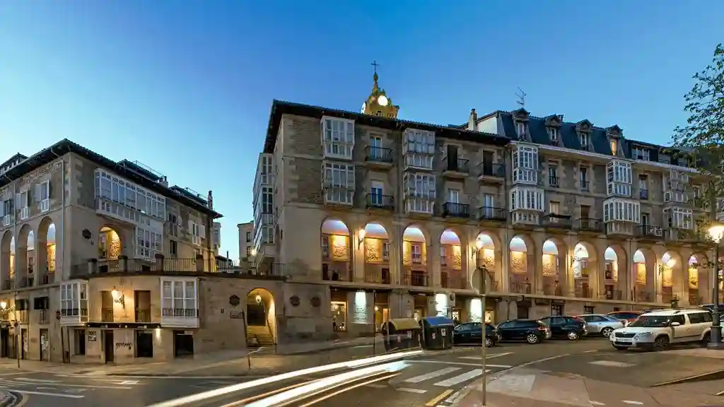 Los arquillos de Vitoria-Gasteiz de noche